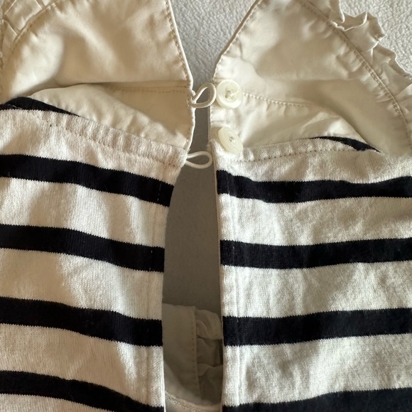EUC KATE SPADE NEW YORK SHORT SLEEVED STRIPED TOP WITH RUFFLE COLLAR SIZE M - Picture 2 of 8